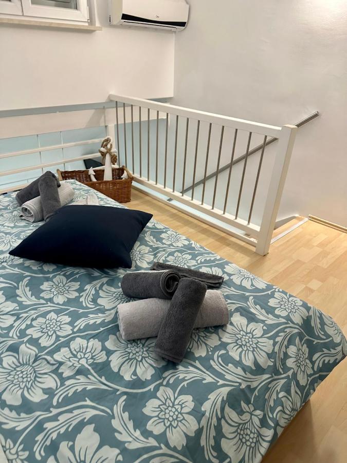 Ferienwohnung Tanis Ocean Loft Martinšćica Exterior foto