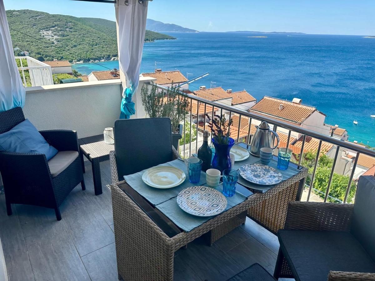 Ferienwohnung Tanis Ocean Loft Martinšćica Exterior foto